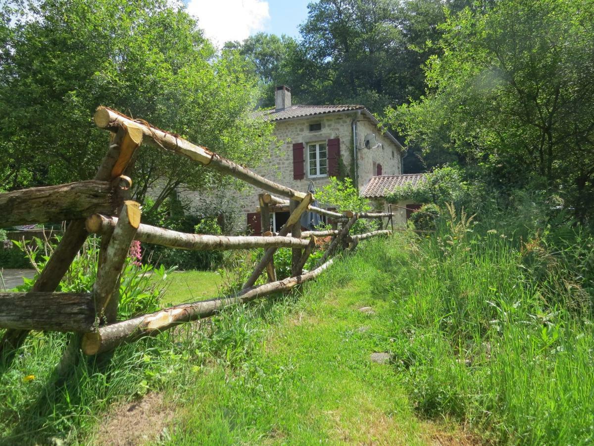 Le Moulin De Pensol - Gites Zewnętrze zdjęcie